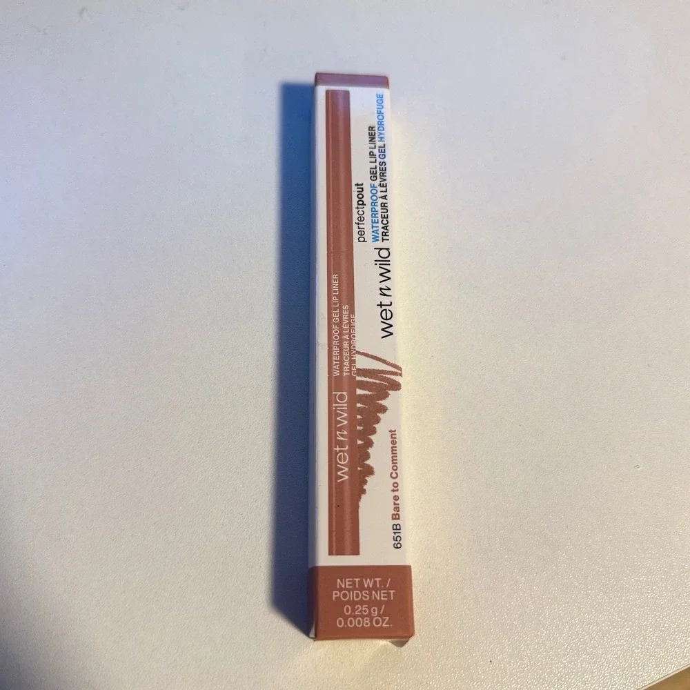 Wet n Wild Perfect Pout Waterproof Gel Lip Liner 651B Bare to Comment Nude Brown